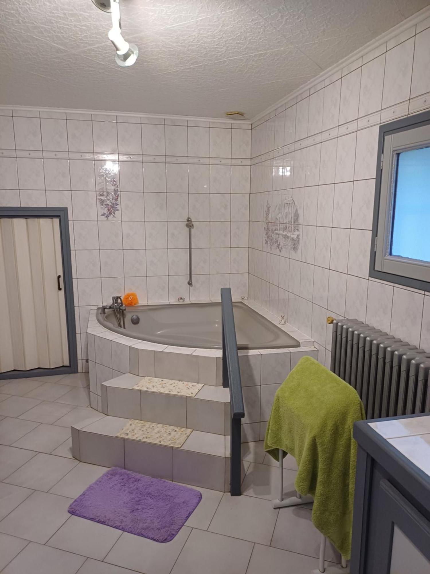 Le Pouyet Apartamento Saint-Lattier Exterior foto